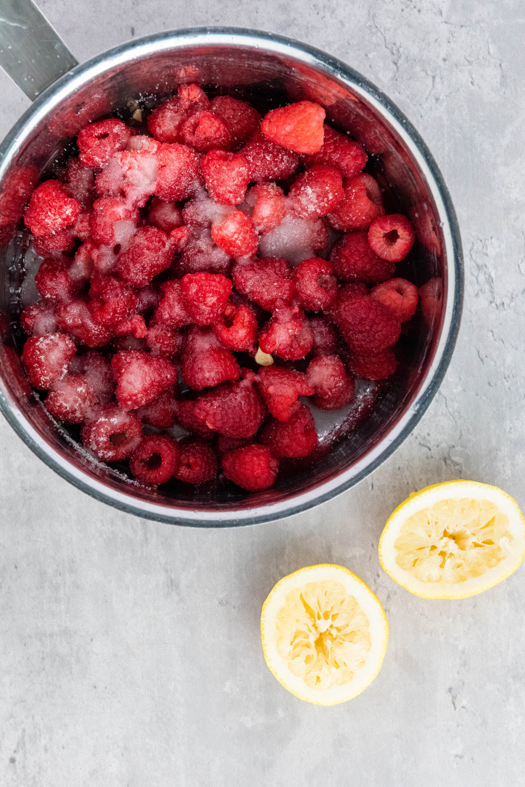 raspberries for mousse
