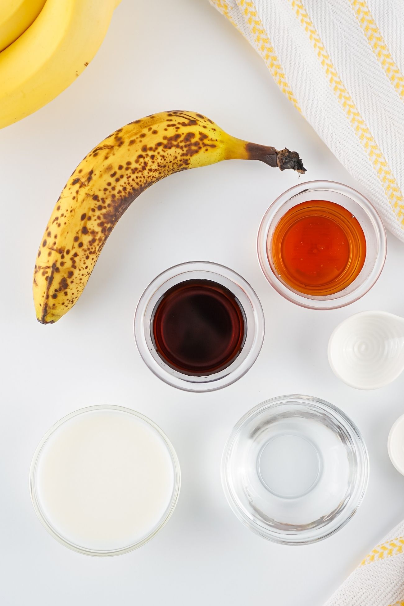 banana milk ingredients