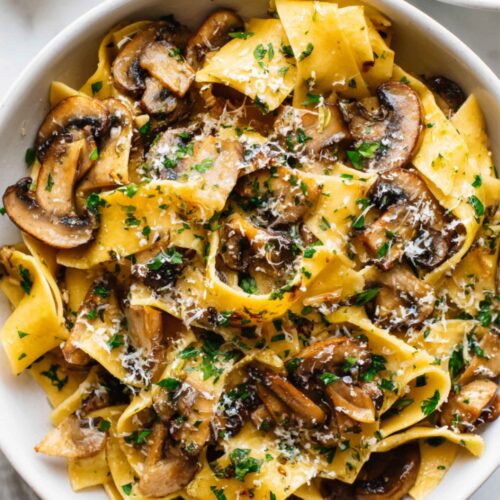 garlic butter mushroom pasta