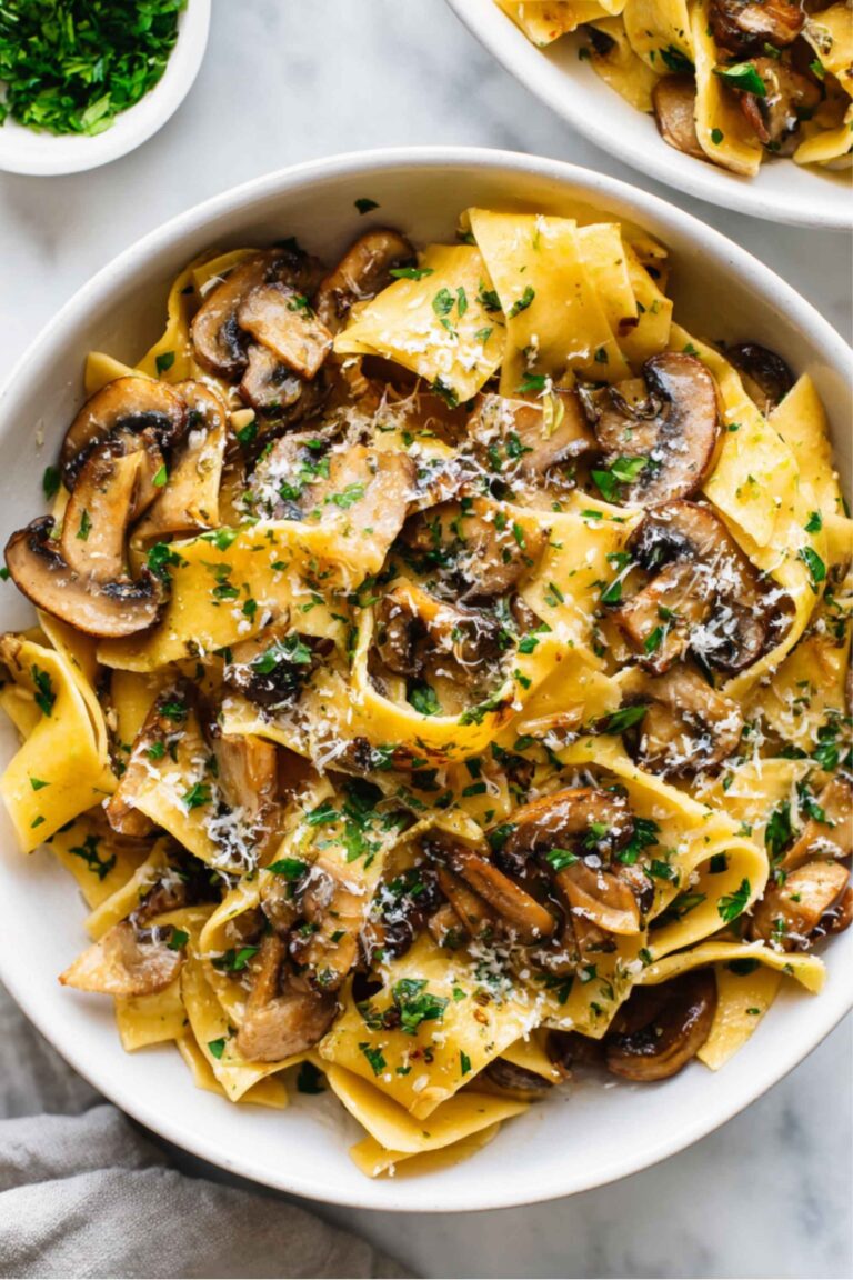 garlic butter mushroom pasta