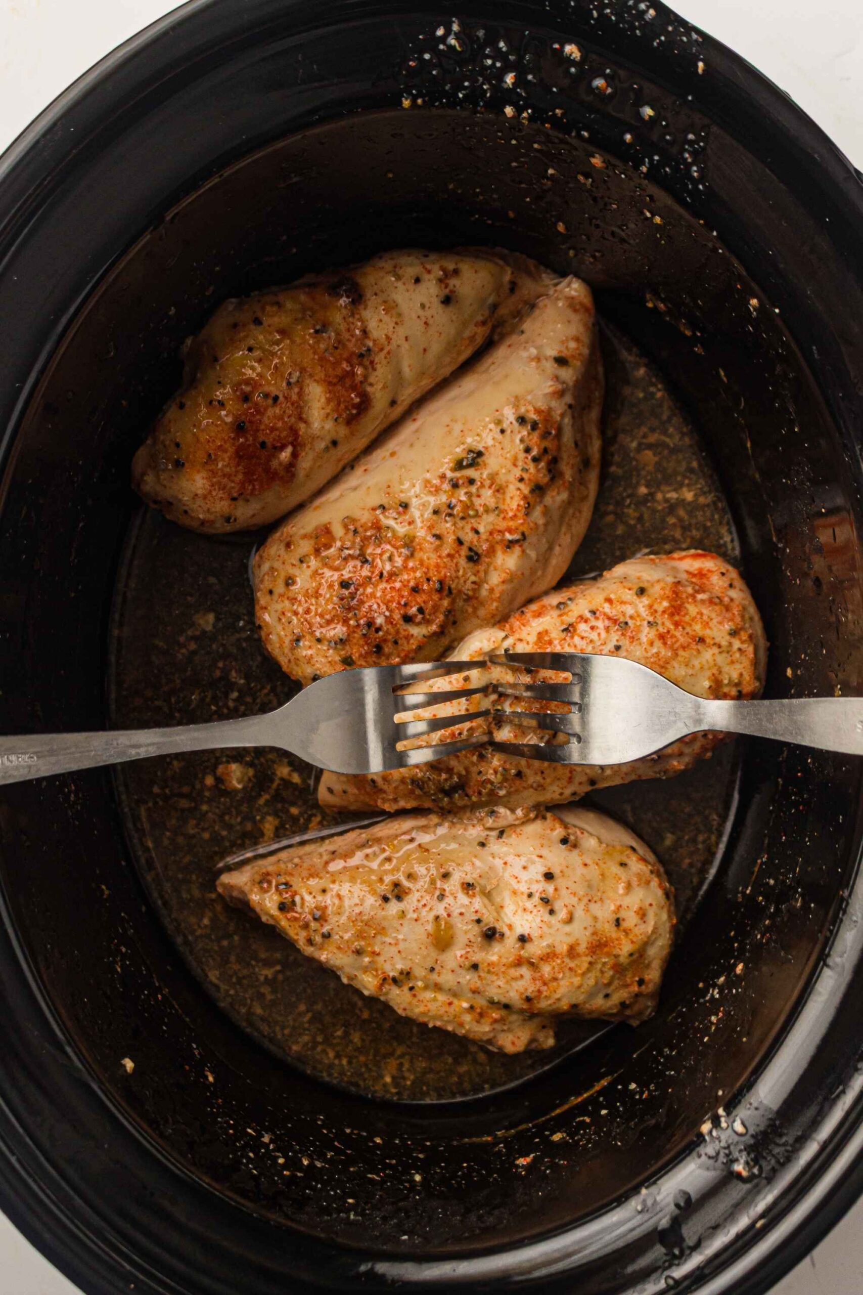 crockpot shredding chicken breasts